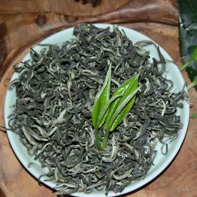 Chè Shan tuyết Hùng Cường 