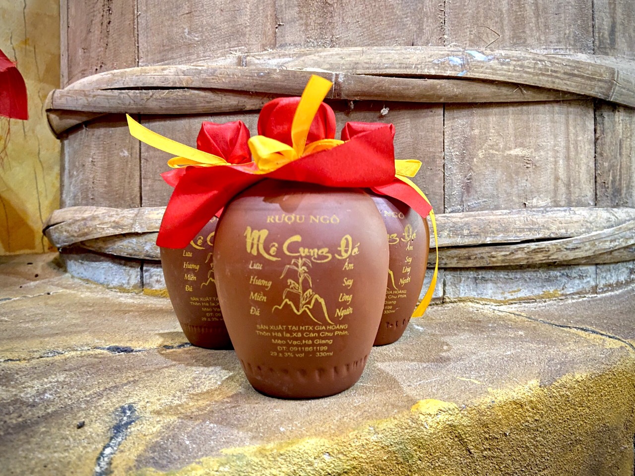 VÒ RƯỢU SÀNH MÊ CUNG ĐÁ ( 330ML )